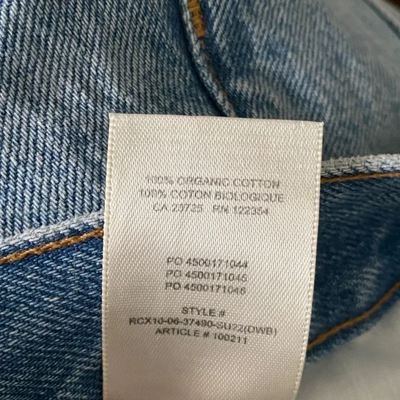 Denim Forum Aritzia The Claudia Baggy Short Size 26 Frayed Jean Shorts - Picture 6 of 7